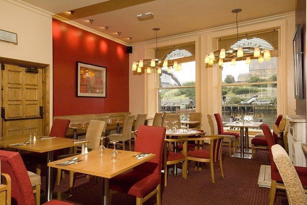 Premier Inn Newcastle Quayside מראה חיצוני תמונה