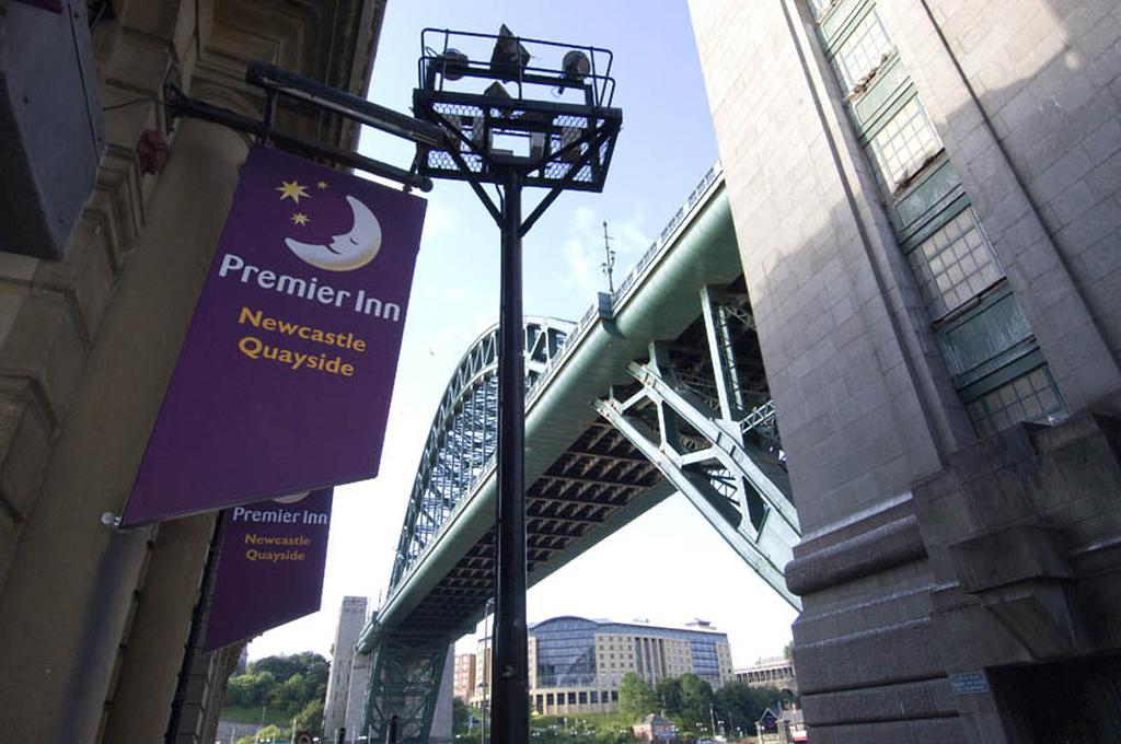 Premier Inn Newcastle Quayside מראה חיצוני תמונה