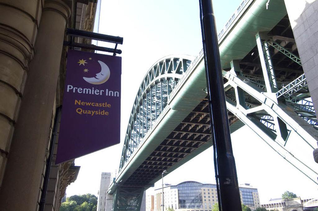 Premier Inn Newcastle Quayside מראה חיצוני תמונה
